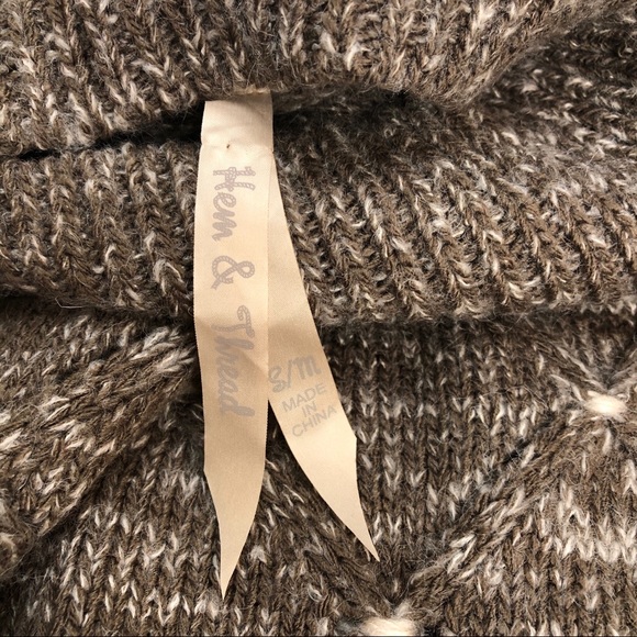 Hem & Thread Brown Dolman Sweater Size Medium - Picture 4 of 7